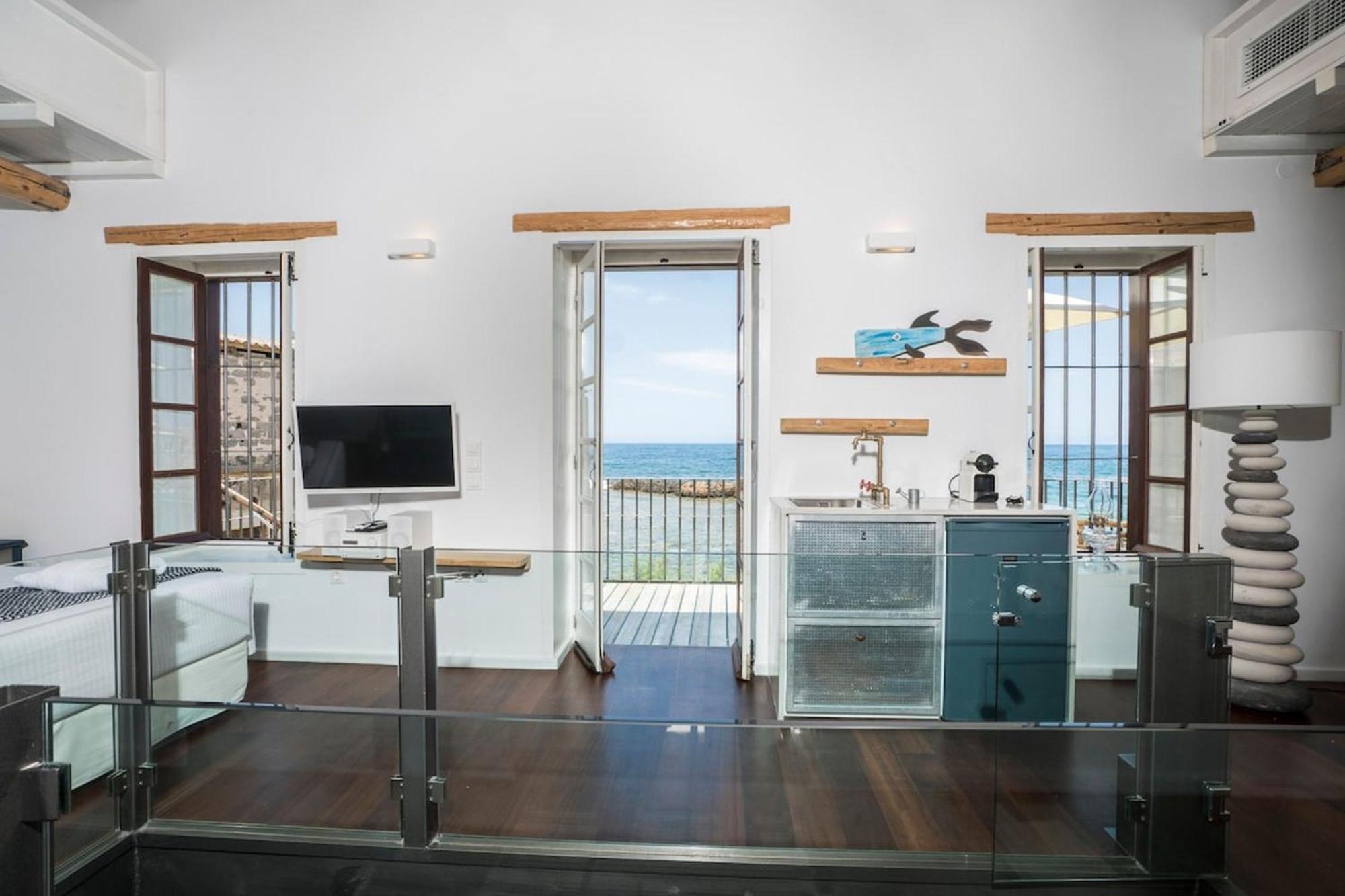 Kito- Transformed House On The Water'S Edge Villa Chania  Exterior photo